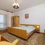 Apartment In 51279 Dramalj