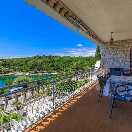 Apartman In 51279 Dramalj