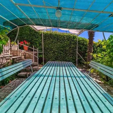 In 51279 Apartman Dramalj