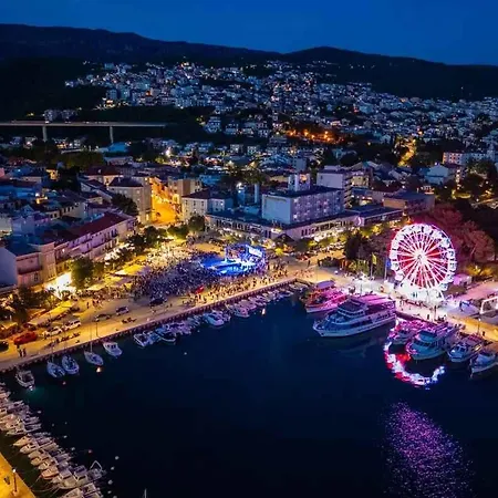 In 51279 Διαμέρισμα *