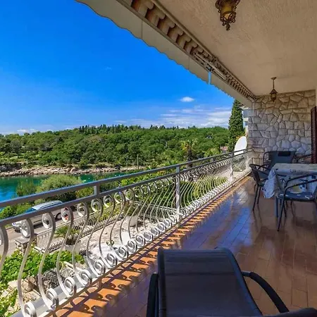 In 51279 Διαμέρισμα *