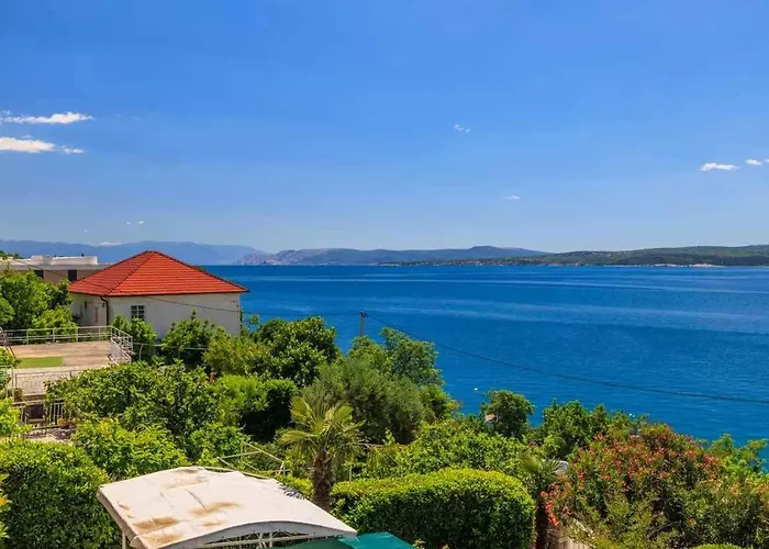 Lägenhet In 51279 *